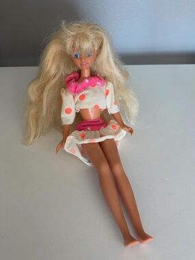 1987 Babysitter Skipper Barbie Doll Vintage
